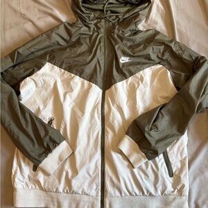 Men’s Nike windbreaker